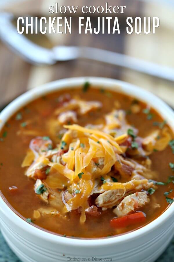 SLOW-COOKER-CHICKEN-FAJITA-SOUP-RECIPE