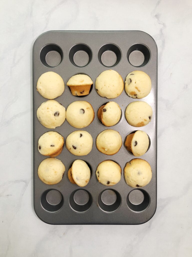 Mini Muffin Tray - Ukrop's Homestyle Foods